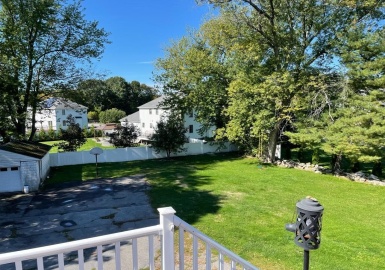 1120 Mammoth Rd, Dracut, Massachusetts 01826, 4 Bedrooms Bedrooms, 7 Rooms Rooms,2 BathroomsBathrooms,Residential Lease,For Rent,Mammoth Rd,73070443