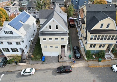 15 Braemore Rd, Medford, Massachusetts 02155, 3 Bedrooms Bedrooms, 6 Rooms Rooms,1.5 BathroomsBathrooms,Residential Lease,For Rent,Braemore Rd,73057991