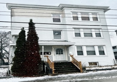 88 Endicott St, Peabody, Massachusetts 01960, 9 Bedrooms Bedrooms, 21 Rooms Rooms,3 BathroomsBathrooms,Residential Income,For Sale,Endicott St,73075165