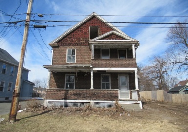 7 Miller St, Westfield, Massachusetts 01085, 8 Bedrooms Bedrooms, 13 Rooms Rooms,2.5 BathroomsBathrooms,Residential Income,For Sale,Miller St,73086492