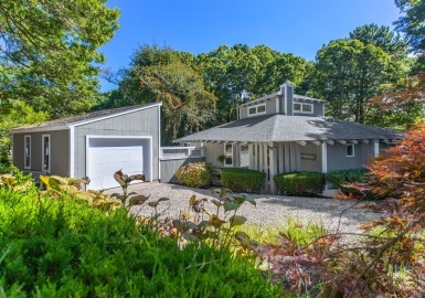 16 Bosuns Ln, Mashpee, Massachusetts 02649, 3 Bedrooms Bedrooms, 6 Rooms Rooms,2 BathroomsBathrooms,Residential,For Sale,Bosuns Ln,73042986