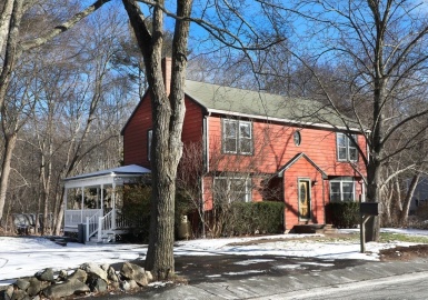 33 North Street, North Reading, Massachusetts 01864, 3 Bedrooms Bedrooms, 7 Rooms Rooms,2 BathroomsBathrooms,Residential,For Sale,North Street,73065214