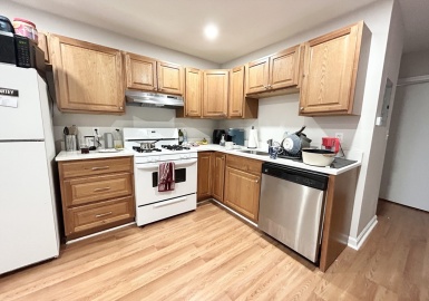 92 Hammond Street, Boston, Massachusetts 02120, 3 Bedrooms Bedrooms, 5 Rooms Rooms,1 BathroomBathrooms,Residential Lease,For Rent,Hammond Street,72784257