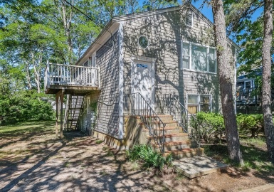 5-7 Rose Terrace, Dennis, Massachusetts 02660, 4 Bedrooms Bedrooms, 46 Rooms Rooms,2 BathroomsBathrooms,Residential Income,For Sale,Rose Terrace,73067805
