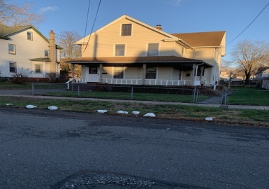 16-18 Shepard St., West Springfield, Massachusetts 01089, 4 Bedrooms Bedrooms, 8 Rooms Rooms,2 BathroomsBathrooms,Residential Income,For Sale,Shepard St.,73059841