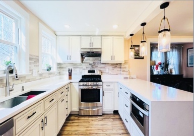 36 Evergreen Ave, Newton, Massachusetts 02466, 4 Bedrooms Bedrooms, 7 Rooms Rooms,2 BathroomsBathrooms,Residential Lease,For Rent,Evergreen Ave,73064196