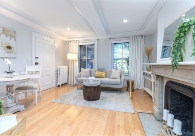 80 Mount Vernon St, Boston, Massachusetts 02108, 1 Bedroom Bedrooms, 3 Rooms Rooms,1 BathroomBathrooms,Residential,For Sale,Mount Vernon St,73028460