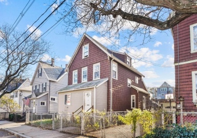 30 Richdale Avenue, Somerville, Massachusetts 02145, 4 Bedrooms Bedrooms, 9 Rooms Rooms,1.5 BathroomsBathrooms,Residential,For Sale,Richdale Avenue,73061609