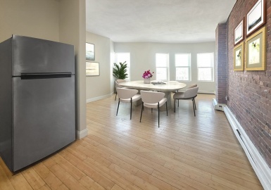 338-342 Warren, Boston, Massachusetts 02119, 3 Bedrooms Bedrooms, 4 Rooms Rooms,1 BathroomBathrooms,Residential Lease,For Rent,Warren,73203702