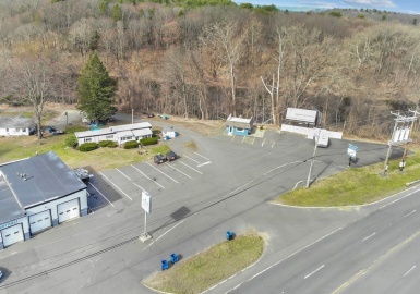2405 Westfield St, West Springfield, Massachusetts 01089, ,Commercial Lease,For Rent,Westfield St,73099719