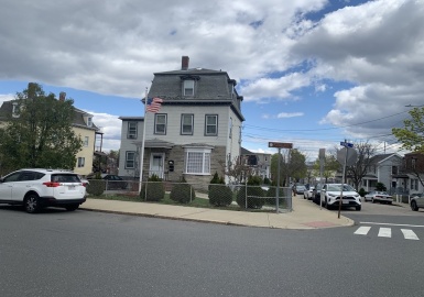 58 Main St, Somerville, Massachusetts 02145, 6 Bedrooms Bedrooms, 16 Rooms Rooms,4.5 BathroomsBathrooms,Residential Income,For Sale,Main St,73101579