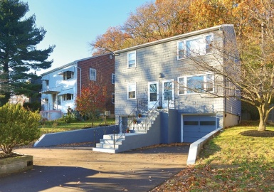 35-37 Highland Rd, Brookline, Massachusetts 02445, 6 Bedrooms Bedrooms, 12 Rooms Rooms,2 BathroomsBathrooms,Residential Income,For Sale,Highland Rd,73089650