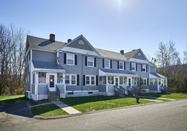 6-12 Lovell St, Easthampton, Massachusetts 01027, 12 Bedrooms Bedrooms, 20 Rooms Rooms,4.5 BathroomsBathrooms,Residential Income,For Sale,Lovell St,73100425