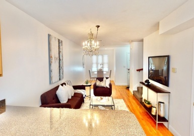 119 Tudor St, Boston, Massachusetts 02127, 3 Bedrooms Bedrooms, 5 Rooms Rooms,2.5 BathroomsBathrooms,Residential,For Sale,Tudor St,72999583