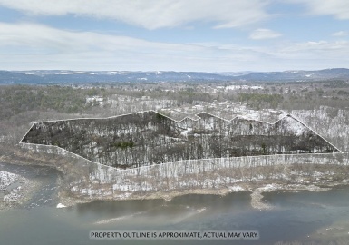 106 Stone Farm, Greenfield, Massachusetts 01301, ,Commercial Sale,For Sale,Stone Farm,73093249