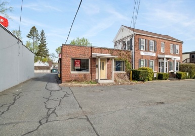 68 Westfield St, West Springfield, Massachusetts 01089, ,Commercial Lease,For Rent,Westfield St,73077259