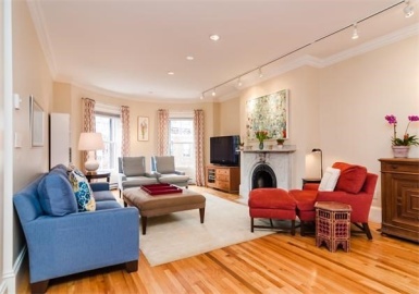 31 Upton St, Boston, Massachusetts 02118, 3 Bedrooms Bedrooms, 6 Rooms Rooms,2.5 BathroomsBathrooms,Residential Lease,For Rent,Upton St,73065194