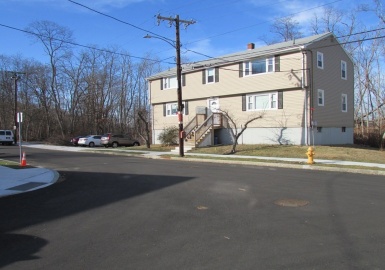 18 Harriet Avenue, Quincy, Massachusetts 02171, 1 Bedroom Bedrooms, 3 Rooms Rooms,1 BathroomBathrooms,Residential Lease,For Rent,Harriet Avenue,73066932