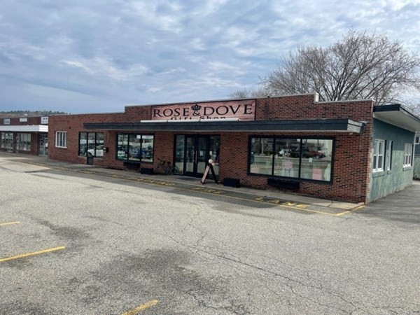 565 Chickering Road, North Andover, Massachusetts 01845