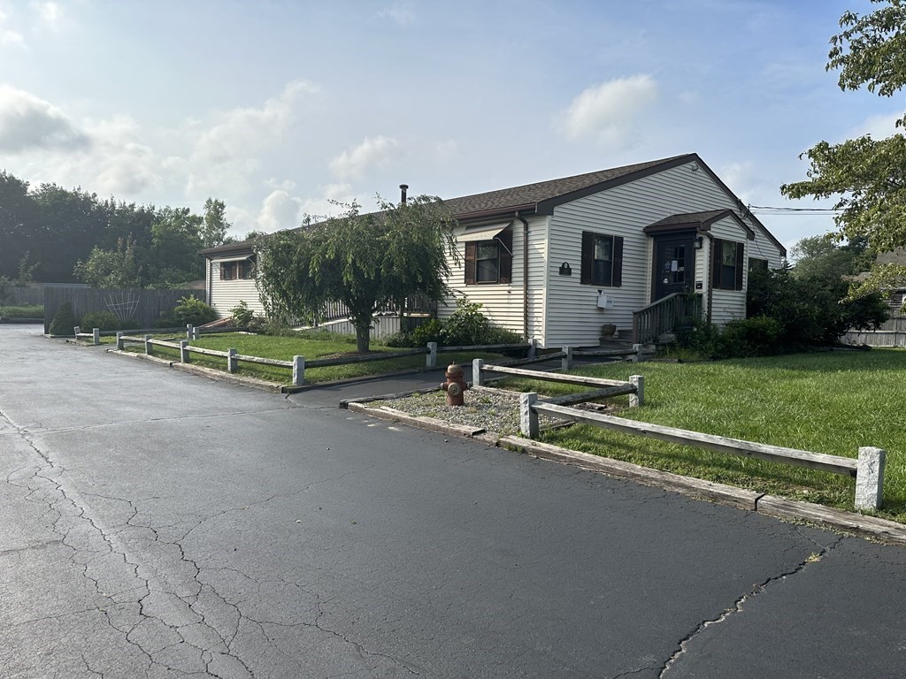 265-B Main St, Acushnet, Massachusetts 02743