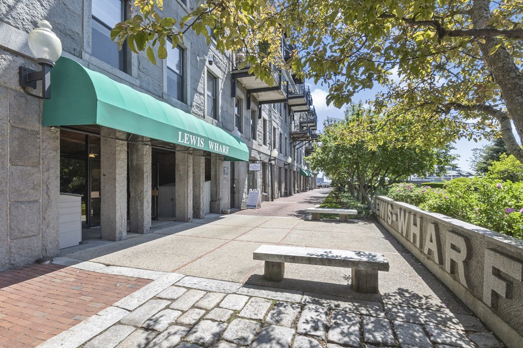 28 Atlantic Ave, Boston, Massachusetts 02110