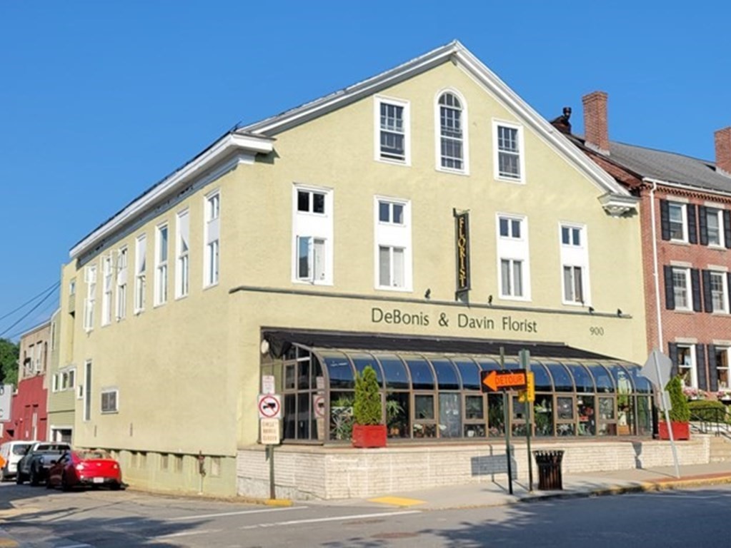 900 Main St, Fitchburg, Massachusetts 01420