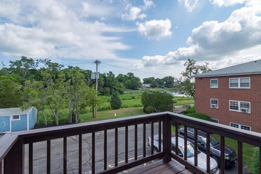 267 Neck St, Weymouth, Massachusetts 02191