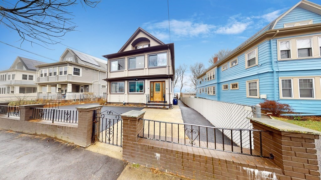 68-70 Codman Hill Ave, Boston, Massachusetts 02124