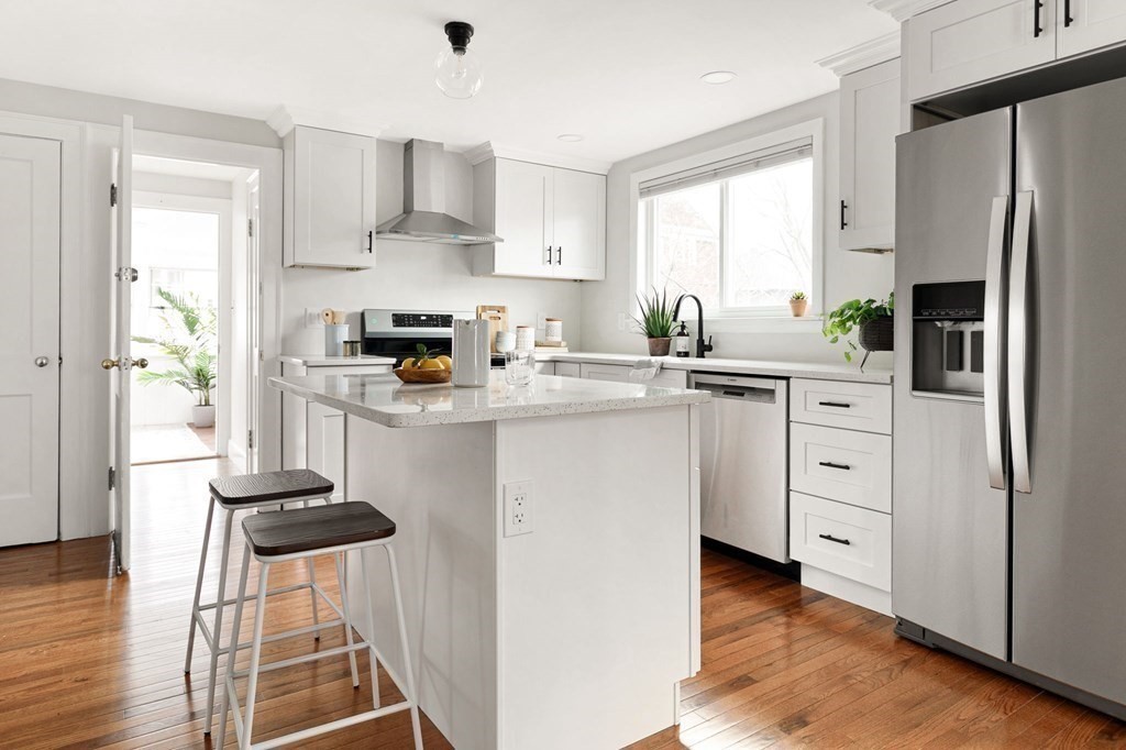 55-57 Davis Rd, Belmont, Massachusetts 02478