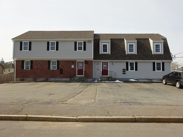 7-9 Saint Margarets St, Bourne, Massachusetts 02532