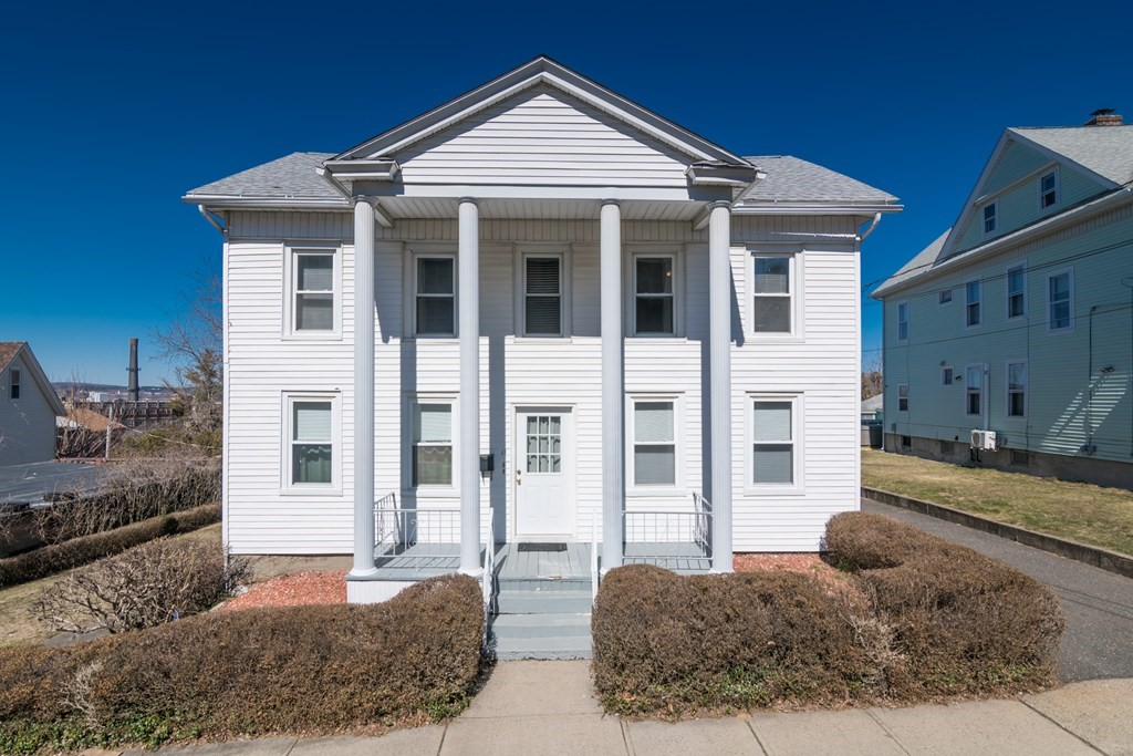 11 Pearl St, Chicopee, Massachusetts 01013