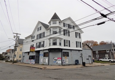 558 Shawmut Ave, New Bedford, Massachusetts 02740, 6 Bedrooms Bedrooms, 10 Rooms Rooms,2.5 BathroomsBathrooms,Residential Income,For Sale,Shawmut Ave,73051539