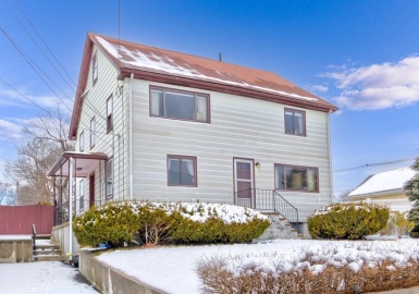 4 Scotia St, Salem, Massachusetts 01970, 4 Bedrooms Bedrooms, 8 Rooms Rooms,2 BathroomsBathrooms,Residential Income,For Sale,Scotia St,73075376