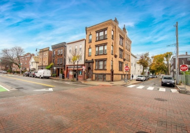 871 Cambridge St, Cambridge, Massachusetts 02141, 6 Bedrooms Bedrooms, 16 Rooms Rooms,3 BathroomsBathrooms,Residential Income,For Sale,Cambridge St,73052837