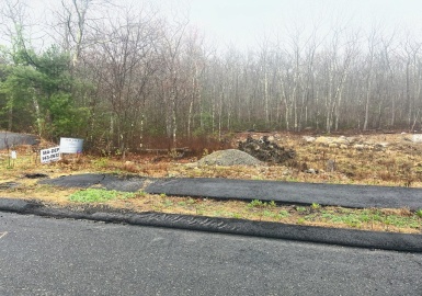 69 Woodland Rd, Douglas, Massachusetts 01516, ,Land,For Sale,Woodland Rd,73099779