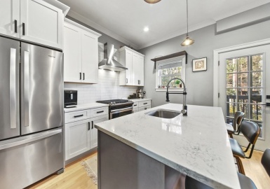 138 Trenton Street, Boston, Massachusetts 02128, 2 Bedrooms Bedrooms, 4 Rooms Rooms,2 BathroomsBathrooms,Residential,For Sale,Trenton Street,73061307
