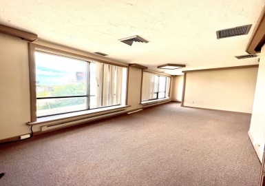 1295 River St, Boston, Massachusetts 02136, ,Commercial Lease,For Rent,River St,73044004