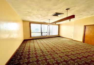 1295 River St, Boston, Massachusetts 02136, ,Commercial Lease,For Rent,River St,73044006