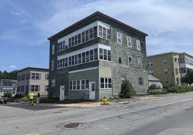 313 Clarendon St, Fitchburg, Massachusetts 01420, 8 Bedrooms Bedrooms, 15 Rooms Rooms,3 BathroomsBathrooms,Residential Income,For Sale,Clarendon St,73091032