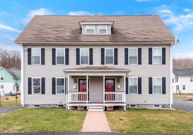 4 English Row, Grafton, Massachusetts 01560, 5 Bedrooms Bedrooms, 14 Rooms Rooms,3.5 BathroomsBathrooms,Residential Income,For Sale,English Row,73093001