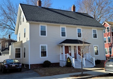 38 Court St, Medford, Massachusetts 02155, 4 Bedrooms Bedrooms, 12 Rooms Rooms,3 BathroomsBathrooms,Residential Income,For Sale,Court St,73093869