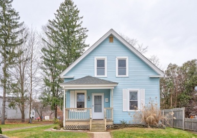 10 Orchard St, Palmer, Massachusetts 01069, 3 Bedrooms Bedrooms, 7 Rooms Rooms,1.5 BathroomsBathrooms,Residential,For Sale,Orchard St,73064592