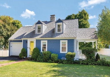 212 Central Ave, Needham, Massachusetts 02494, 3 Bedrooms Bedrooms, 6 Rooms Rooms,1.5 BathroomsBathrooms,Residential,For Sale,Central Ave,73047860