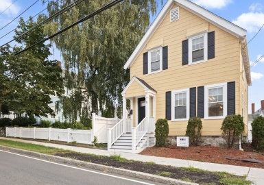 37 E Emerson, Melrose, Massachusetts 02176, 3 Bedrooms Bedrooms, 7 Rooms Rooms,1.5 BathroomsBathrooms,Residential Lease,For Rent,E Emerson,73073500