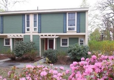 11 Oak St, Wellesley, Massachusetts 02482, 2 Bedrooms Bedrooms, 6 Rooms Rooms,1.5 BathroomsBathrooms,Residential Lease,For Rent,Oak St,73018522