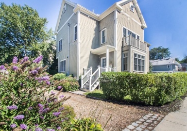 176 Raymond St, Cambridge, Massachusetts 02140, 2 Bedrooms Bedrooms, 5 Rooms Rooms,3.5 BathroomsBathrooms,Residential Lease,For Rent,Raymond St,73033658
