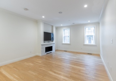 11A Melrose St., Boston, Massachusetts 02116, 2 Bedrooms Bedrooms, 4 Rooms Rooms,2 BathroomsBathrooms,Residential Lease,For Rent,Melrose St.,73072351