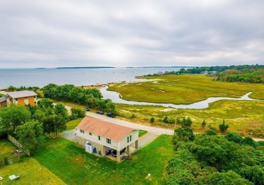 165 Brandt Island Rd, Mattapoisett, Massachusetts 02739, 3 Bedrooms Bedrooms, 5 Rooms Rooms,2 BathroomsBathrooms,Residential,For Sale,Brandt Island Rd,73040528