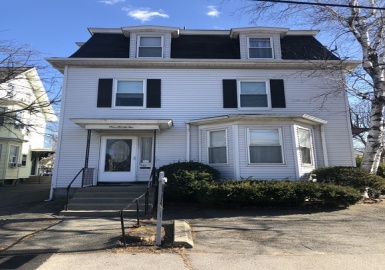 132 Adams St, Waltham, Massachusetts 02453, 5 Bedrooms Bedrooms, 13 Rooms Rooms,4 BathroomsBathrooms,Residential Income,For Sale,Adams St,73078457