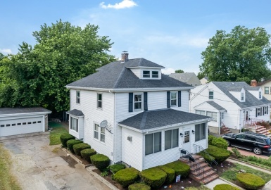 281 Liberty St, Quincy, Massachusetts 02169, 4 Bedrooms Bedrooms, 10 Rooms Rooms,2.5 BathroomsBathrooms,Residential Income,For Sale,Liberty St,73007013